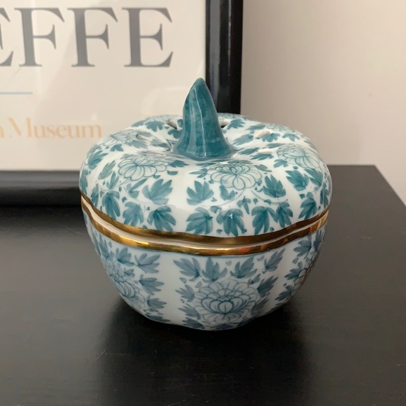 Vintage Chinoiserie Teal Squash Trinket Box